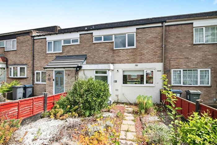 3 Bedroom Terraced House For Sale In Dimmingsdale Bank, Birmingham, West Midlands, B32