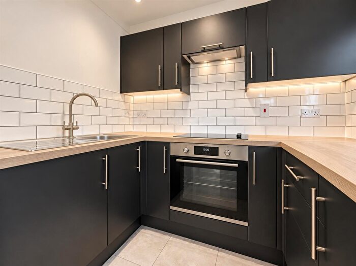 1 Bedroom Flat To Rent In Glenda Court, Norwich, NR5
