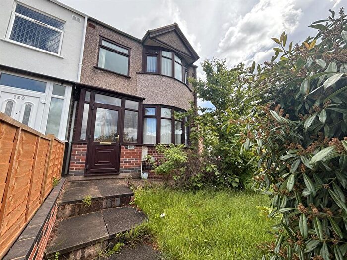 3 Bedroom End Of Terrace House To Rent In Grayswood Avenue, Coundon, Coventry, CV5