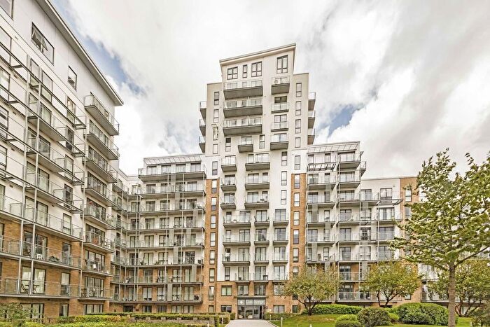 1 Bedroom Flat To Rent In Seven Sea Gardens, Devon Road, E3