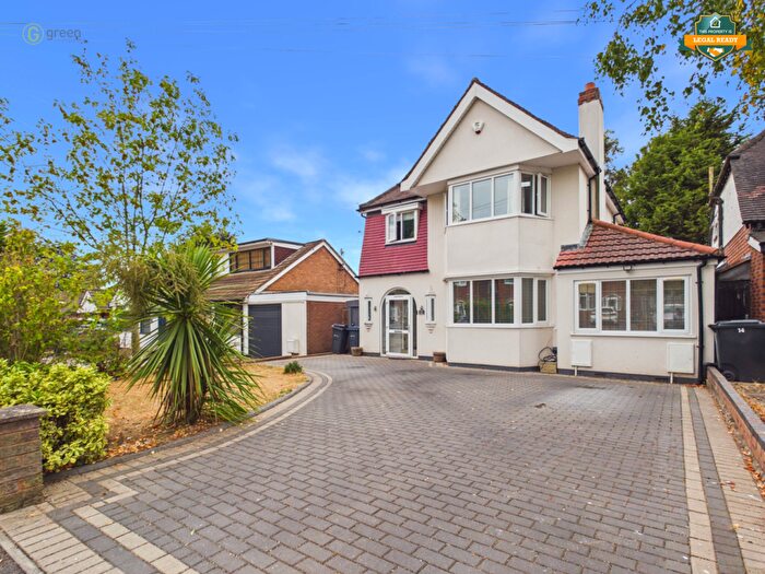 3 Bedroom Detached House For Sale In Red House Road, Birmingham, B33