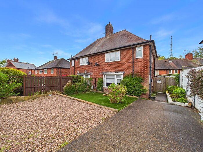 3 Bedroom Semi Detached House For Sale In The Wells Road, Nottingham, NG3