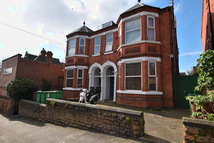 1 Bedroom Flat To Rent In Foxhall Road, Nottingham, NG7