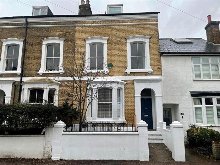 4 Bedroom Terraced House To Rent In Villiers Street, Hertford, SG13