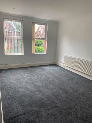 2 Bedroom Flat To Rent In Croxteth Grove, Liverpool, L8