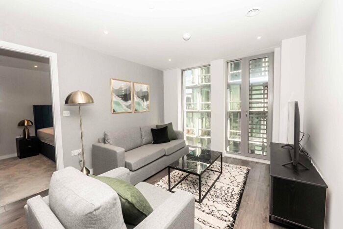 2 Bedroom Apartment To Rent In Greengate, Manchester, Greater Manchester, M3