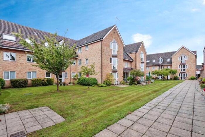 2 Bedroom Apartment To Rent In Sunnyhill Court, Parkstone, BH12