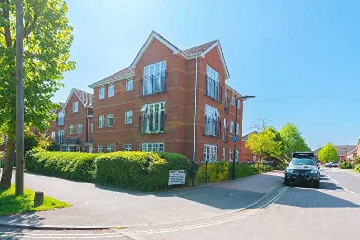 1 Bedroom Flat For Sale In Pluto Road, Eastleigh, Hampshire, SO50