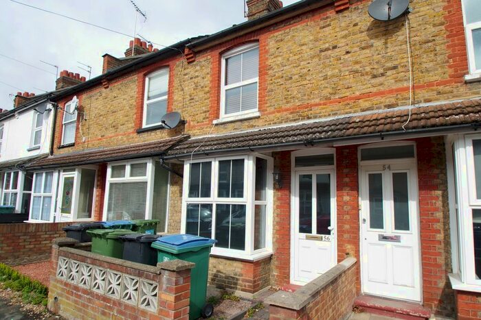 2 Bedroom Terraced House To Rent In Brighton Road, Watford, WD24
