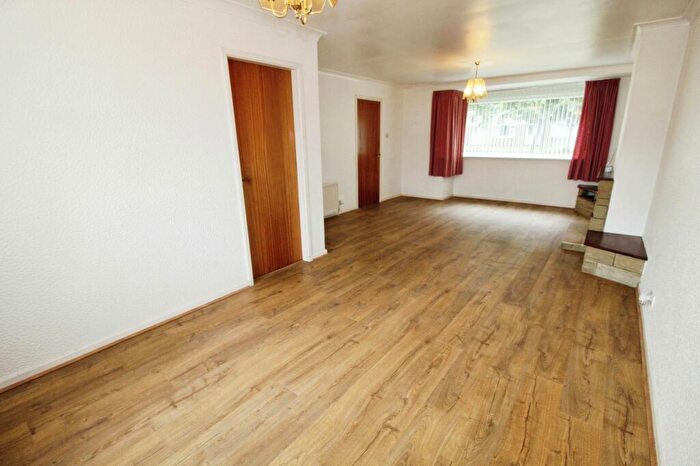 3 Bedroom Terraced House For Sale In Elsdon Close, Blyth, NE24
