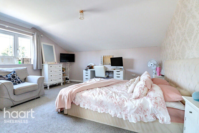 5 Bedroom Detached House For Sale In Lynmouth Drive, Minster On Sea, ME12