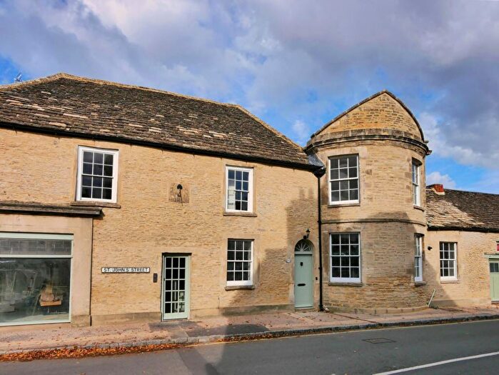 1 Bedroom Flat To Rent In St. Johns Street, Lechlade, GL7