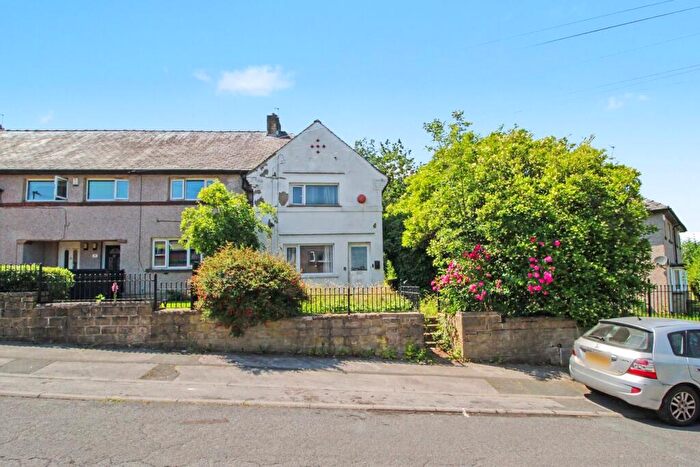 2 Bedroom Terraced House For Sale In Belle Vue Crescent, Huddersfield, HD2