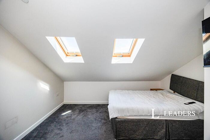 1 Bedroom Terraced House To Rent In Queens Road, PO2