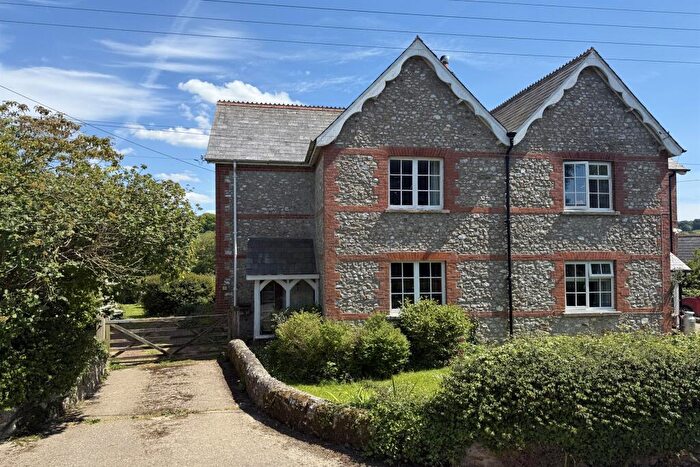 3 Bedroom Semi-Detached House For Sale In Wootton Fitzpaine, DT6