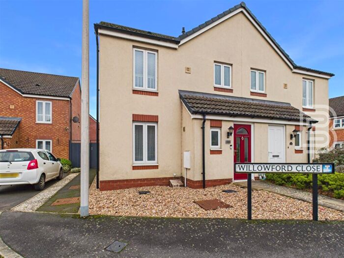 3 Bedroom Semi Detached House For Sale In Willowford Close, Long Lawford, Rugby, CV23