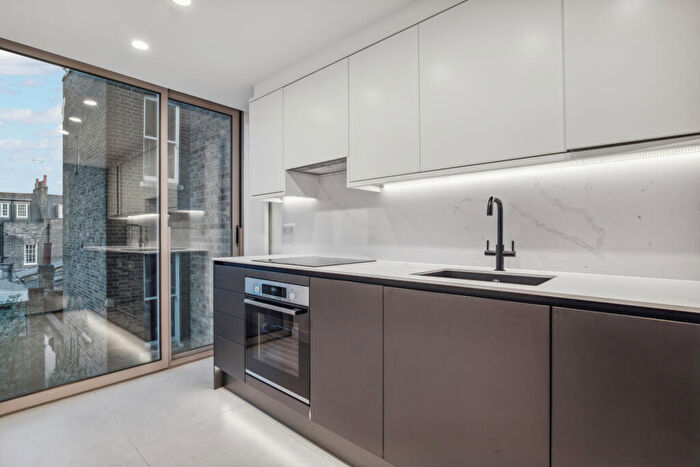 3 Bedroom Terraced House To Rent In Haven Mews, Islington, N1