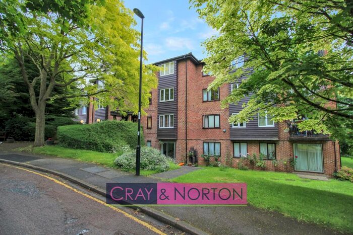 1 Bedroom Flat To Rent In Steep Hill, Park Hill, CR0