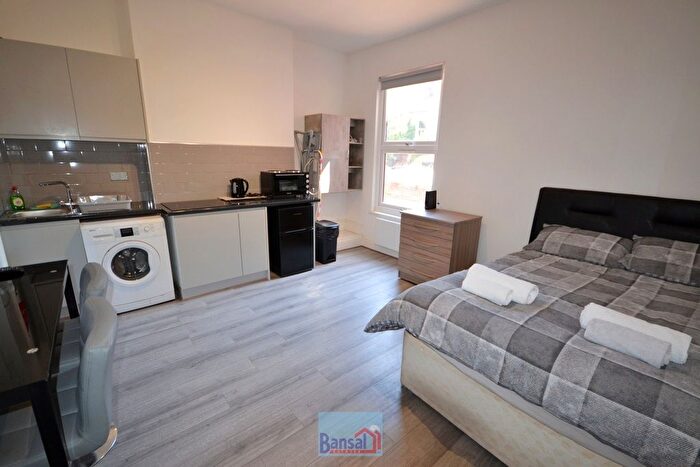 1 Bedroom Flat To Rent In Gloucester Street, CV1