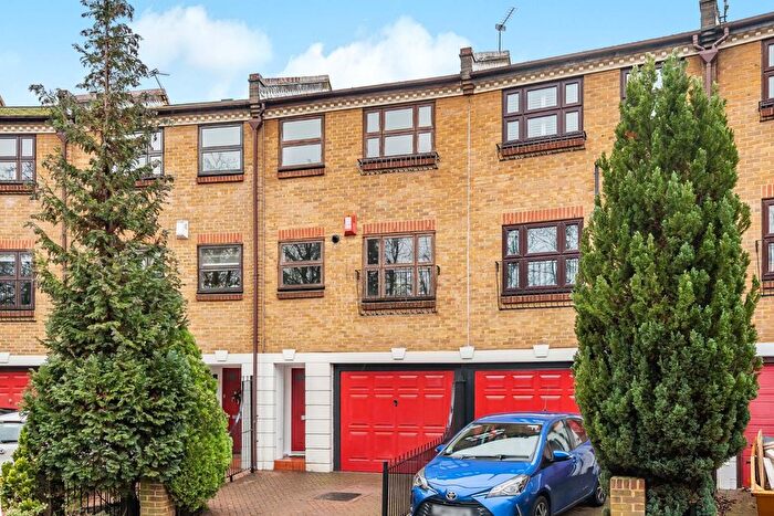 3 Bedroom Detached House For Sale In Albemarle Park, Albemarle Road, Beckenham, BR3