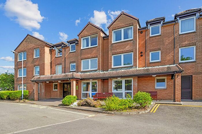 2 Bedroom Property For Sale In Ravenstone Drive, Giffnock, G46