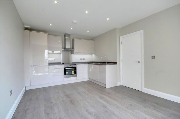2 Bedroom Flat To Rent In Strodes View, High Street, Egham, Surrey, TW20