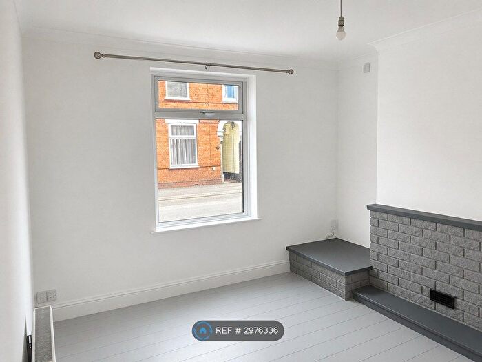 3 Bedroom Terraced House To Rent In Tealby Street, Lincoln, LN5