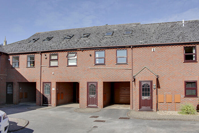 2 Bedroom Apartment To Rent In Church View, St. Neots, PE19