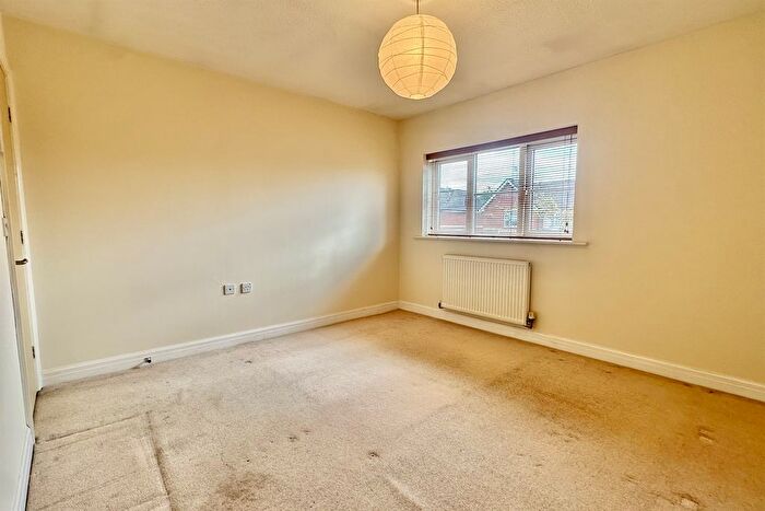 2 Bedroom End Terrace House For Sale In Starling Close, Sharston, Manchester, M22