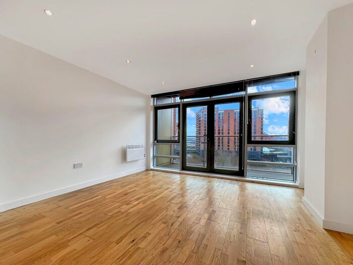 1 Bedroom Flat To Rent In Aruba, Gotts Road, Leeds City Centre, LS12