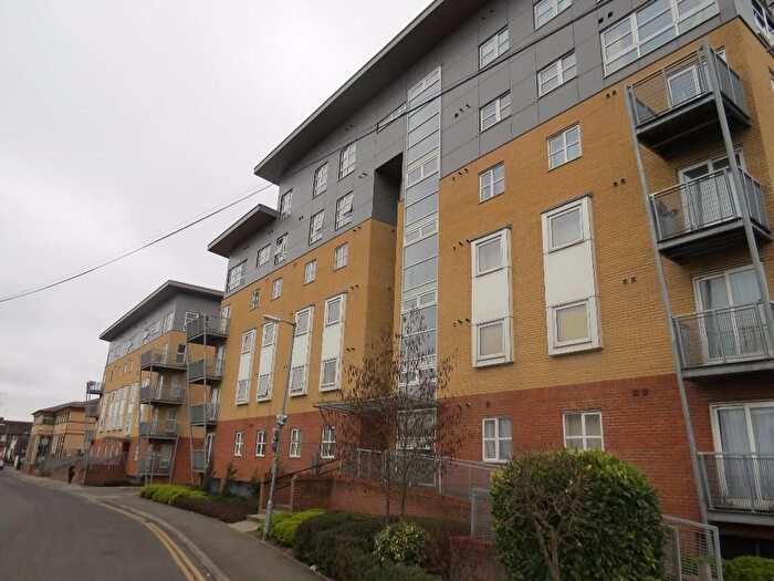 1 Bedroom Flat To Rent In Station Road, Borehamwood, WD6