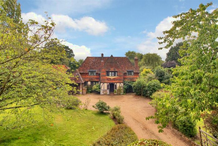 4 Bedroom Detached House For Sale In Dairy Lane, Crockham Hill, Edenbridge, TN8