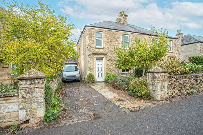 3 Bedroom Semi-Detached House For Sale In Northfield Road, Tetbury, GL8