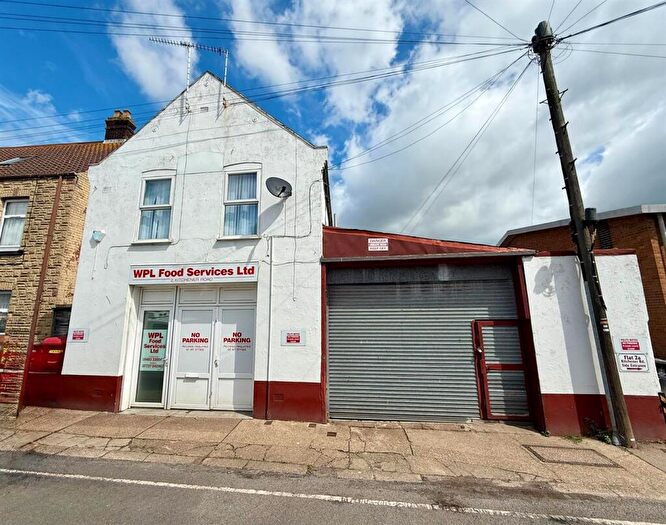 2 Bedroom Property For Sale In Kitchener Road, Great Yarmouth, NR30