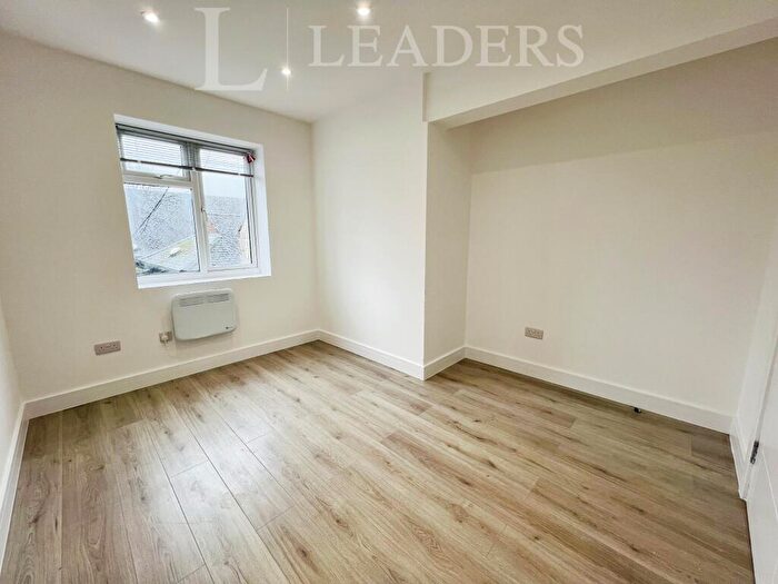 1 Bedroom Flat To Rent In Cornwalls Meadow, Buckingham, MK18