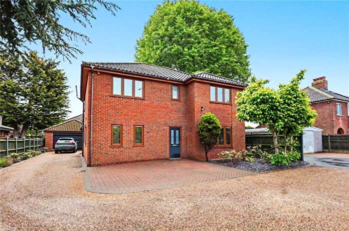 4 Bedroom Detached House For Sale In Constitution Hill, Norwich, Norfolk, NR3