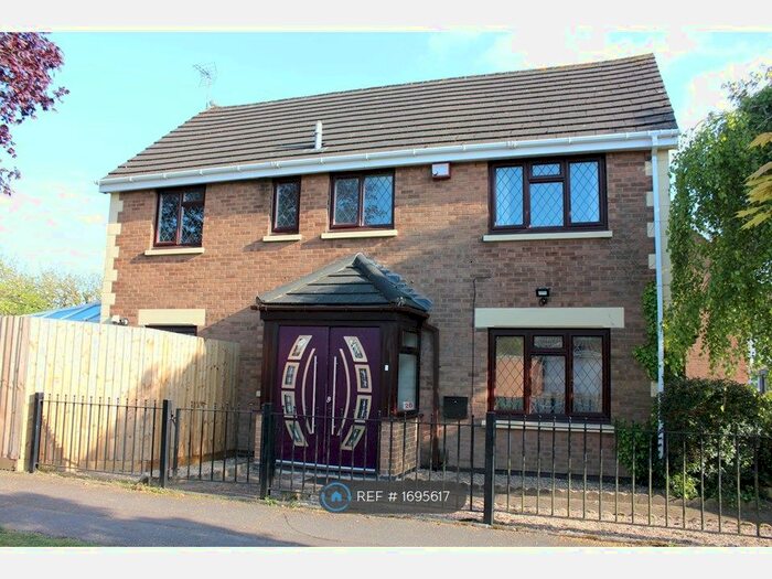 4 Bedroom Detached House To Rent In Slateley Crescent, Shirley, Solihull, B90