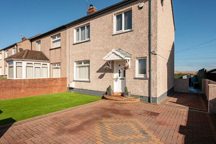 3 Bedroom Semi Detached House For Sale In Edmonstone Terrace, Danderhall, EH22
