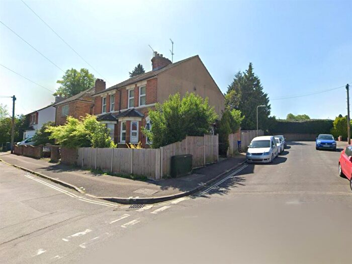 1 Bedroom Flat For Sale In Highland Road, Aldershot, GU12