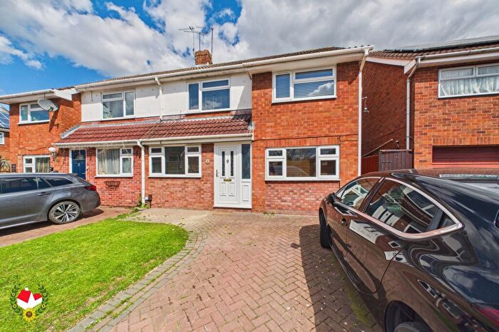 3 Bedroom Semi Detached House For Sale In Porchester Road, Hucclecote, Gloucester, GL3
