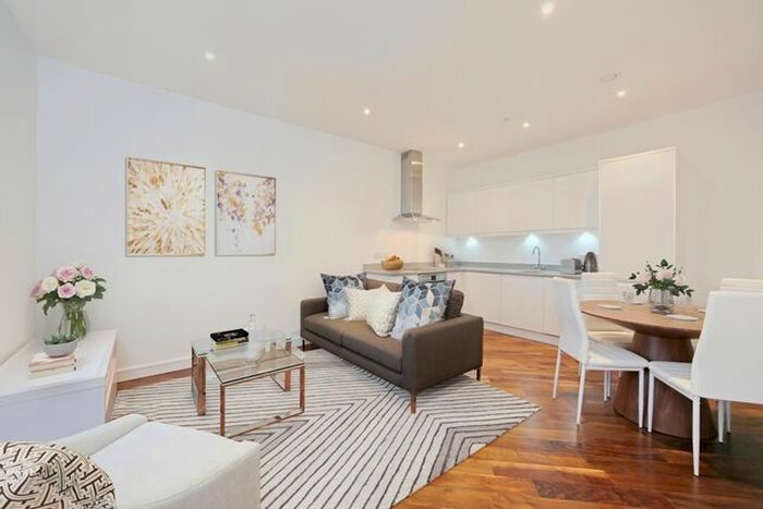 2 Bedroom Flat To Rent In College Road, Harrow-On-The-Hill, Harrow, HA1