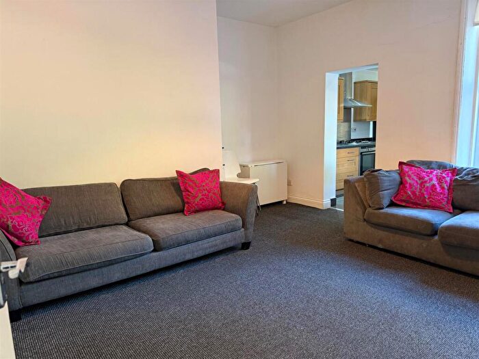 5 Bedroom House To Rent In Deuchar Street, Jesmond, NE2