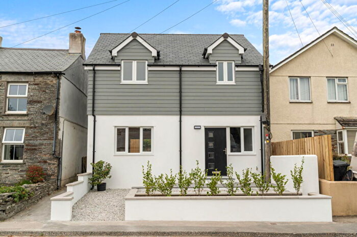 3 Bedroom Detached House For Sale In High Street, Delabole, PL33