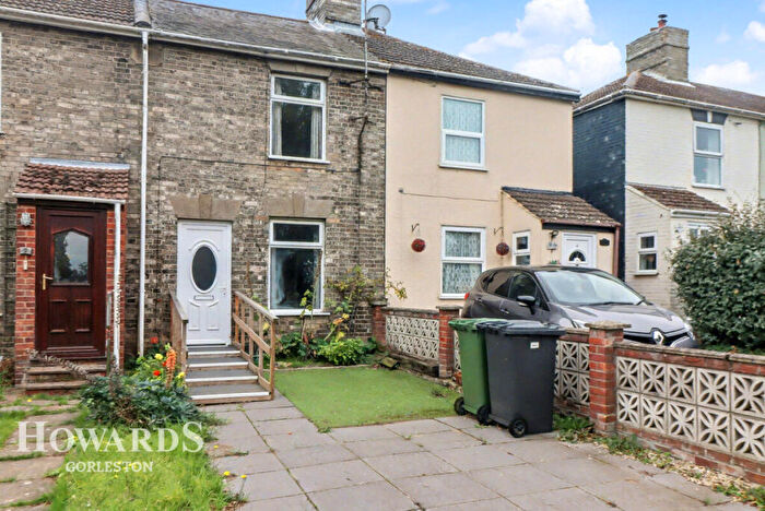 2 Bedroom Terraced House For Sale In Butt Lane, Burgh Castle, NR31
