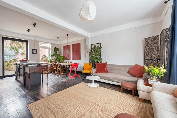 2 Bedroom End Terrace House For Sale In Neville Road, London, E7