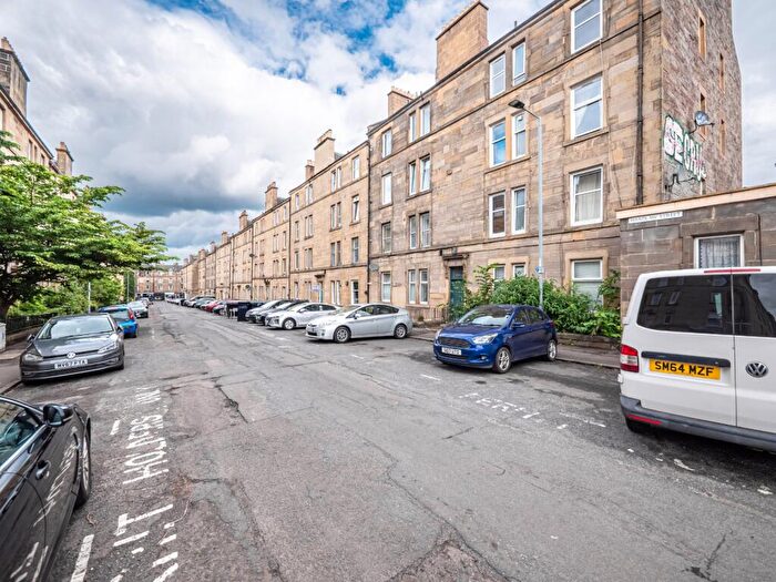 1 Bedroom Flat For Sale In / Wardlaw Street, Edinburgh, EH11