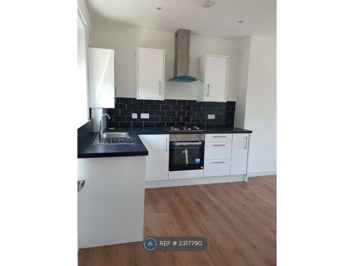 1 Bedroom Flat To Rent In Ivy Hall Road, Sheffield, S5