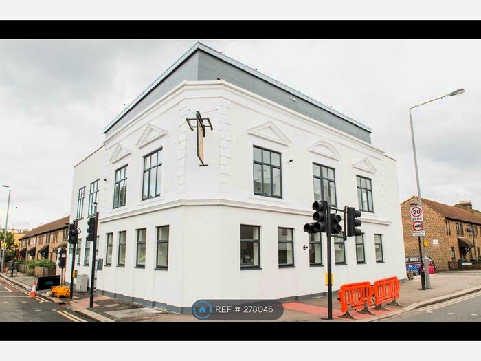 2 Bedroom Flat To Rent In East Point, Leyton, E10