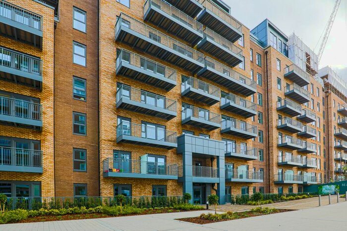 Studio To Rent In Amelia House, Boulevard Drive, London, NW9