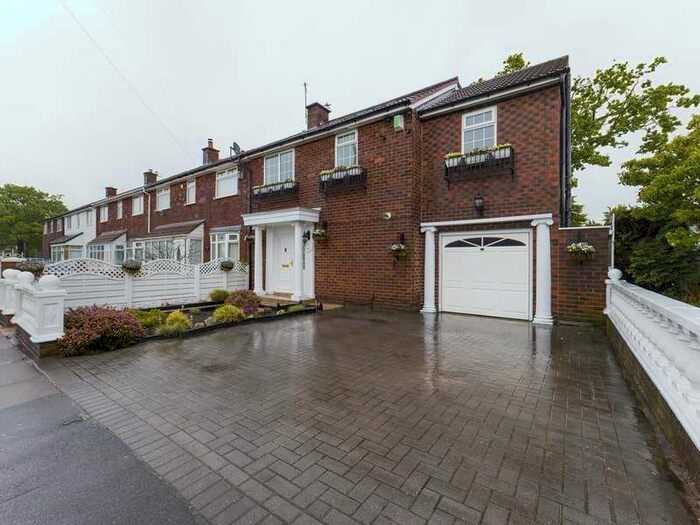 Houses for sale & to rent in L27 7AJ, Garden Lodge Grove, Belle Vale